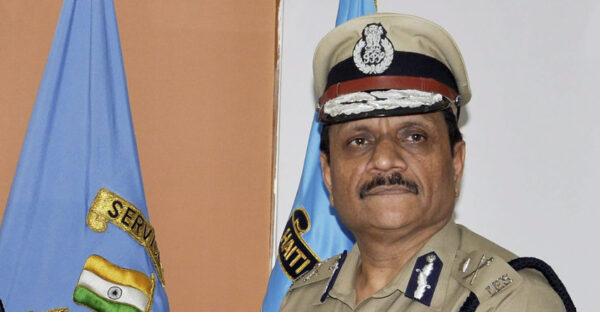 CRPF Will Be Honoring The Pulwama Jawans, This Holi With A Heart Felt Gesture. - RVCJ Media