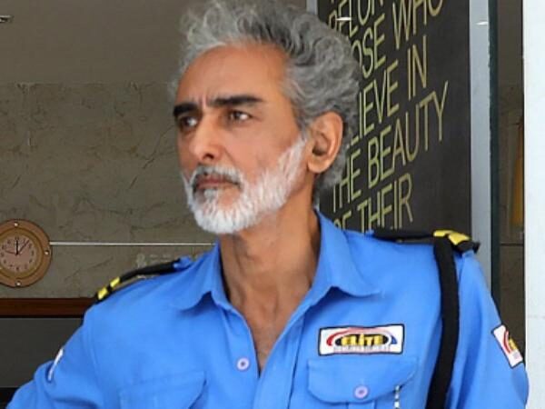 Anurag Kashyap Finally Breaks His Silence On Gulaal Actor Savi Sidhu Working As A Security Guard. - RVCJ Media