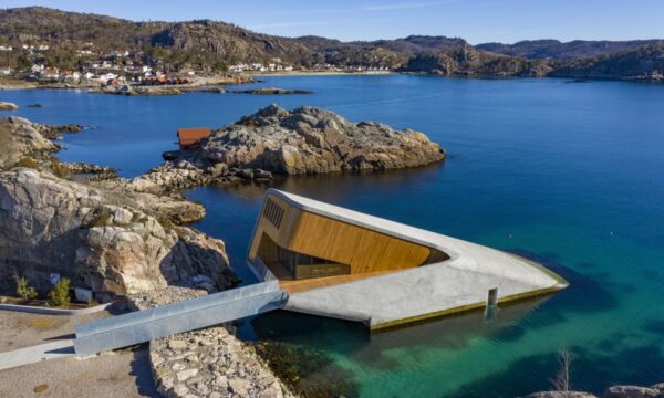 These Photos Of World's Biggest Underwater Restaurant Will Take Your Breath Away - RVCJ Media