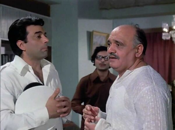 Rajkummar Rao To Play Dharmendra’s Character In The Remake Of This Superhit Cult Comedy Film - RVCJ Media