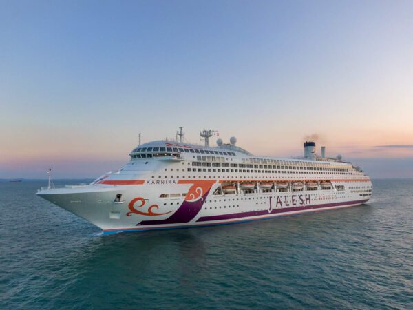 Experiencing Jalesh Cruises Will Become A Part Of Your Bucket List After Seeing These Pics - RVCJ Media