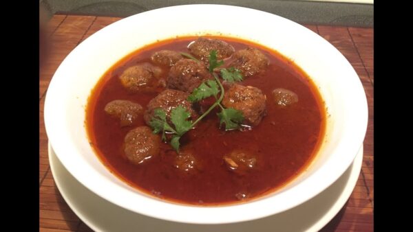 Top 10 Spicy Dishes From India That Will Set Your Tongue On Fire - RVCJ Media