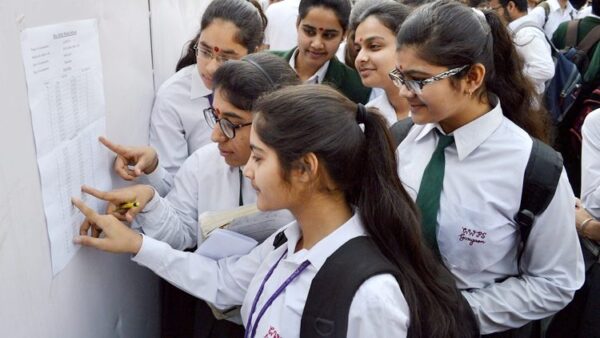 Meet The Toppers Of CBSE Class 12 Examination 2019, Scored 499 Out OF 500 - RVCJ Media