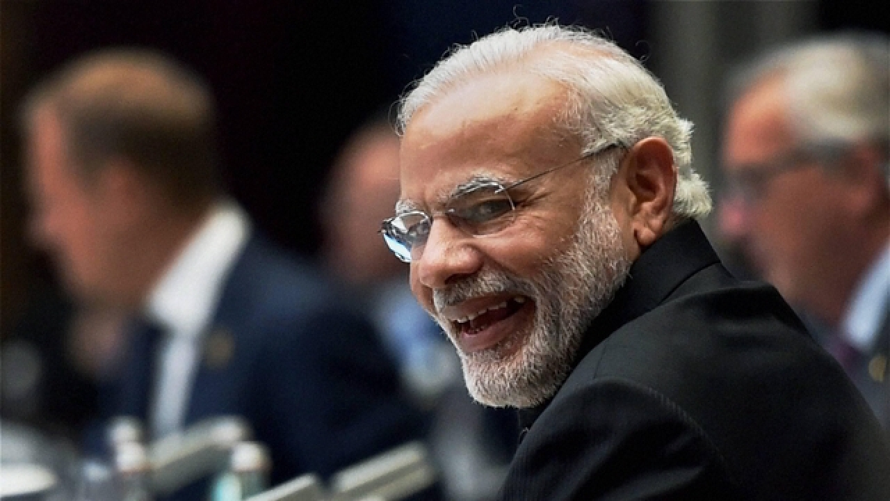 Article 370: Desi Twitter Sharing Memes About The Next Script Ready For Akshay Kumar - RVCJ Media