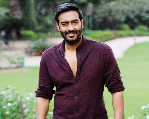 When Ajay Devgn Got Irked With Multiple Questions On Shah Rukh During A Press Conference - RVCJ Media