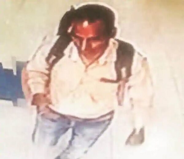 Fraudster Posed As CRPF Officer & Duped Pulwama Martyr’s Parents Of Rs 1.5 Lakh. RIP Humanity - RVCJ Media