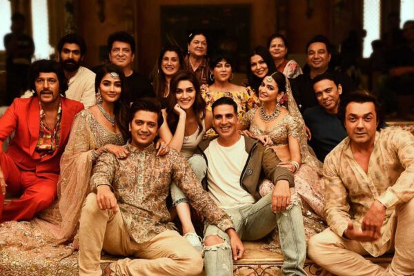 10 Upcoming Bollywood Films Of 2019 Which Will End Your Year On An Exciting Note - RVCJ Media