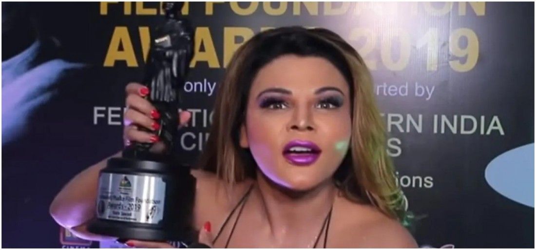 Rakhi Sawant Was Awarded By ‘Dadasaheb Phalke Award’ For ‘Best Item Dancer’ - RVCJ Media