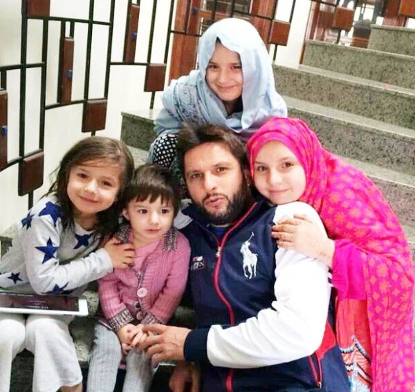 Shahid Afridi : Feminists Can Say Anything They Wish To But No Outdoor Sports For My Daughters - RVCJ Media