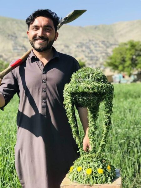 Afghan Man Made A World Cup Trophy Out Of Grass. Even ICC Is Impressed & Tweeted This - RVCJ Media