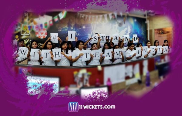 PM Modi, Rahul Gandhi & Bollywood Celebs Showed Their Support To Team India Despite Their Loss - RVCJ Media