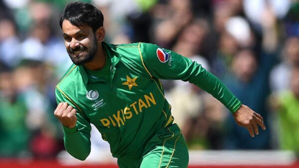 ICC's Funny Tweet About Pakistani Bowler Divided The Internet Into Two Groups RVCJ Media