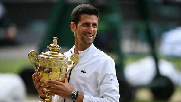 Here’s The Real Reason Why Novak Djokovic Eats Grass After Winning Final Match In Wimbledon - RVCJ Media