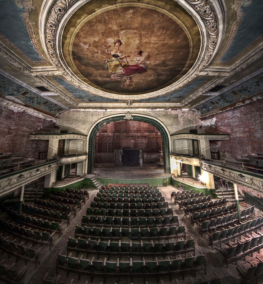 Pictures Of These Abandoned Places From Around The World Will Give You Chills - RVCJ Media