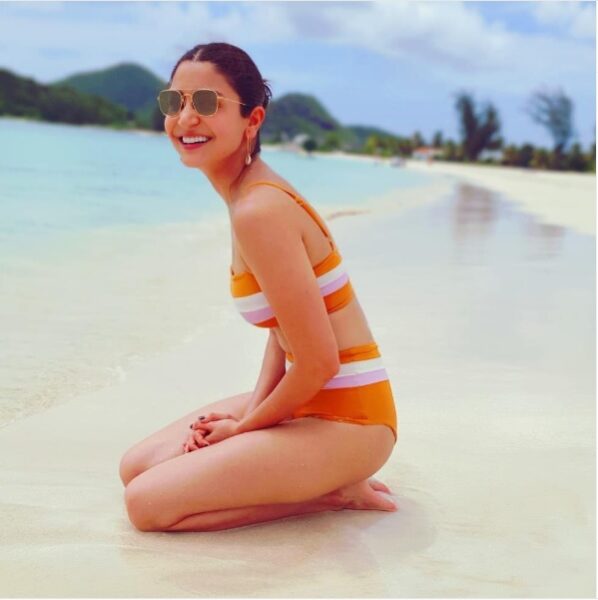 Anushka Sharma’s Latest Bikini Pic Invites The Most Hilarious Memes On Twitter - RVCJ Media