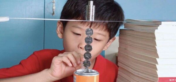 This Genius 7-Yr Science Wizard From China Is New Internet Sensation For His Cool Experiments - RVCJ Media