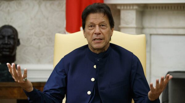 Pak PM Imran Khan’s Former Wife Reham Khan Heavily Slammed Him Over Article 370 - RVCJ Media