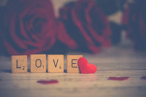10 Beautiful Quotes Describing The Essence Of True Love RVCJ Media