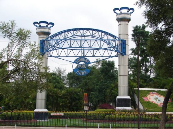 10 Of The Best Tourist Places To Visit On A Trip To Hyderabad - RVCJ Media