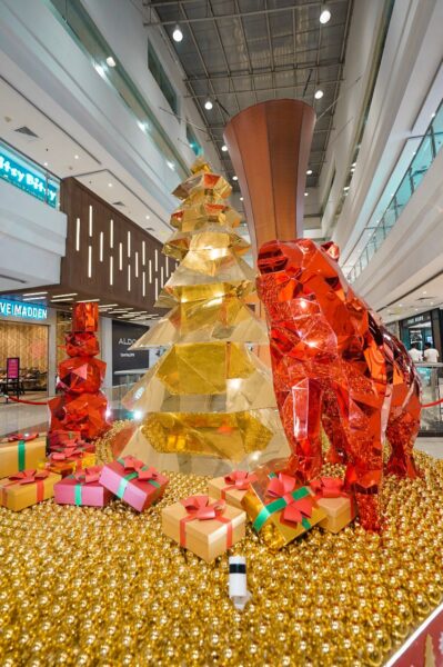 Phoenix Marketcity, Mumbai Is A Photo Lovers’ Paradise – We Couldn’t Agree More! Must visit mall during Christmas! - RVCJ Media