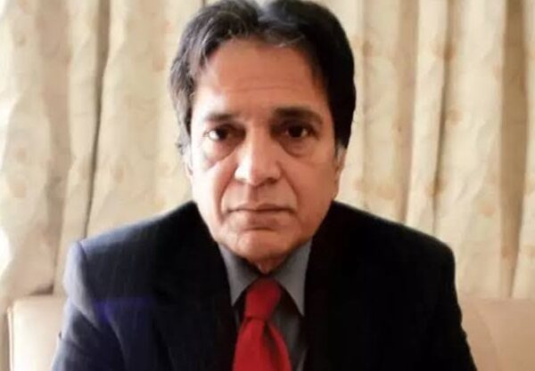 10 Interesting Facts About Viral Pakistani Comedian Harmonium Chacha Aka Moin Akhter - RVCJ Media