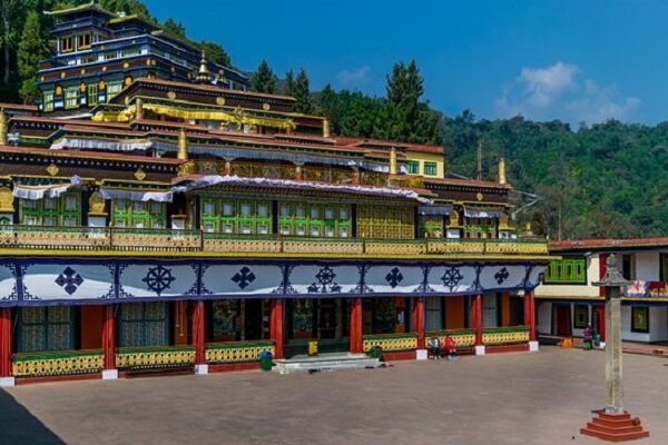 10 Attractions To Visit In Gangtok, One Of The Most Beautiful Places Of North-Eastern India - RVCJ Media