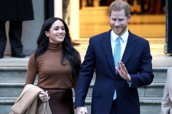 Prince Harry & Meghan Markle Compared To Kabhi Khushi Kabhie Gham’s SRK & Kajol After Their Split - RVCJ Media