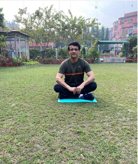 Ganguly Shared A Fitness Post, Got Trolled By Sachin For Skipping Training During Their Days - RVCJ Media
