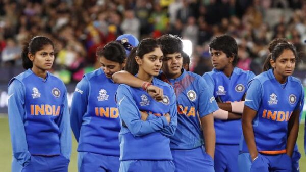 Pak Twitter User Tried To Troll Team India, Got A Kickass Reply From Aakash Chopra - RVCJ Media