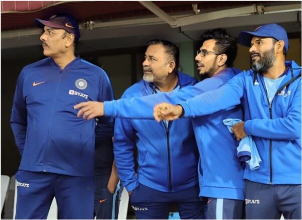 Chahal Shares A Photo & Asks Fans To Caption It. Danielle Wyatt Responds With Funny Comment - RVCJ Media