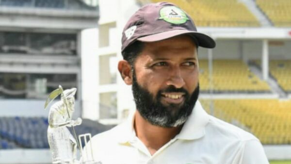 Fan Asked Wasim Jaffer To Choose Between Sachin & Virat. Jaffer Responded With An Epic Meme - RVCJ Media