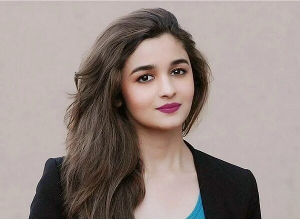 “Alia Bhatt Has Opportunities On Her Lap Coz Of KJo”, Aishwarya’s Comment Sparks Nepotism Debate RVCJ Media