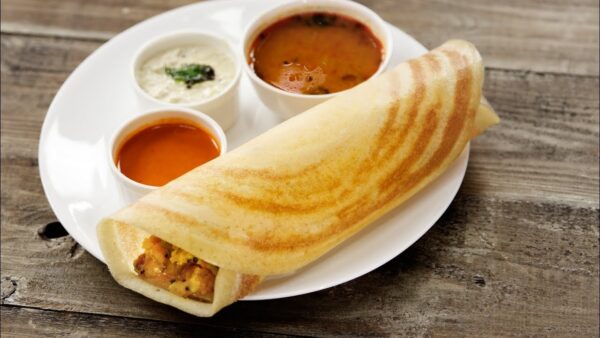 Hindi Translation Of Dosa ‘Batter’ As Dosa ‘Ballebaaz’ Sparks Hilarious Reactions On Twitter