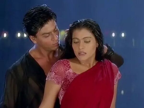 Fan Asks Kajol To Describe “Kuch Kuch Hota Hai” In One Word; Kajol Gives A Beautiful Reply - RVCJ Media