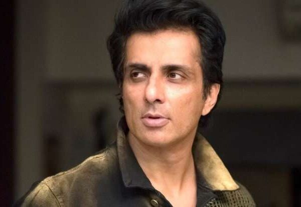 Sonu Sood Can’t Stop Laughing Over Memes Featuring Alia Bhatt & Him - RVCJ Media
