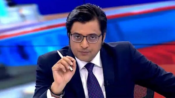 Arnab Goswami Says Pakistan Is Behind Locust Swarms In India, Gets Badly Trolled On Twitter RVCJ Media