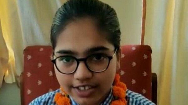 Itna Sanitizer Bhi Germs Ko Nahi Marta, Says Twitter On Divyanshi Jain Who Got 100% In CBSE 12 Exam - RVCJ Media