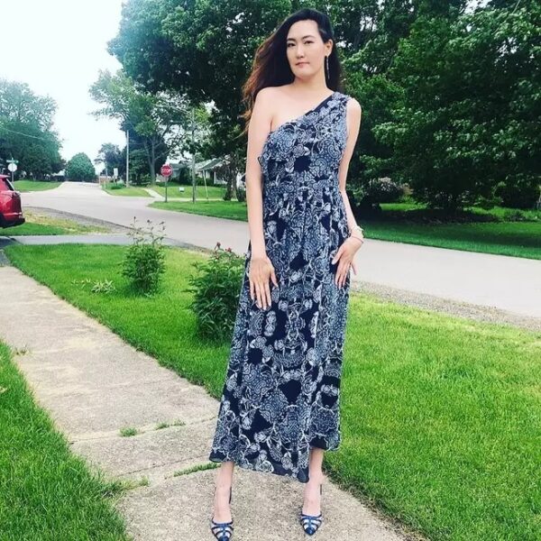Meet Rentsenkhorloo Bud, The 29-Yr Model With The Second Longest Pair Of Legs In The World - RVCJ Media