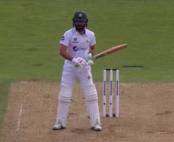 Twitter Hilariously Trolls Fawad Alam For Getting Lbw Out On His Open Batting Stance RVCJ Media