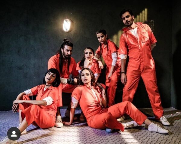 Money Heist’s Pakistani Version Is Getting Roasted On Twitter, Angry Fans Call It Sasti Copy - RVCJ Media