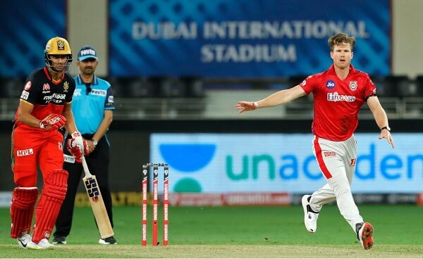 Jimmy Neesham Had A Befitting Reply To The Troller Who Called Him An Overpaid Cricketer - RVCJ Media