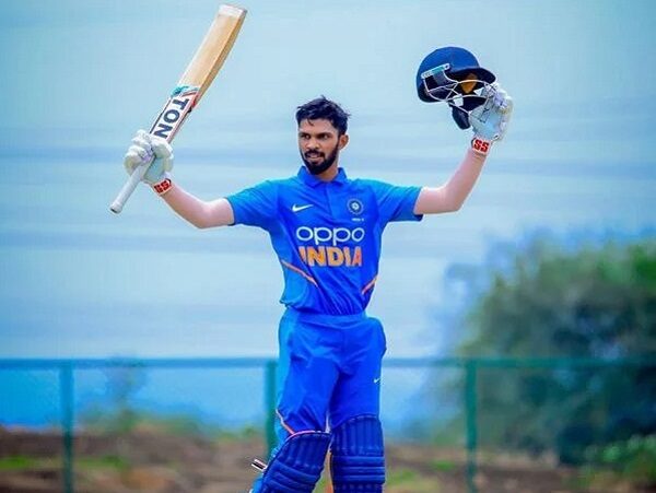 Remember Dhoni’s “Youngsters Don’t Have Spark” Comment? Ruturaj Gaikwad Responds To It - RVCJ Media