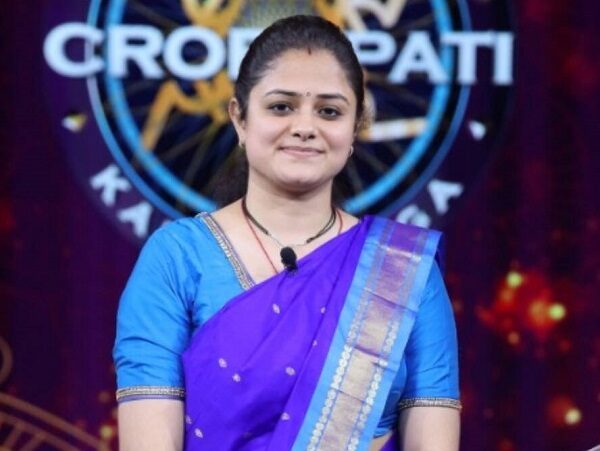 KBC Crorepati IPS Mohita Sharma Got 2 Maggi Masala Sachets In 1 Pack, Twitter Calls Her Lucky RVCJ Media