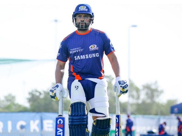Ravi Shastri Expresses His Views On Possible Reasons Of Rohit Sharma’s Training Despite Injury - RVCJ Media