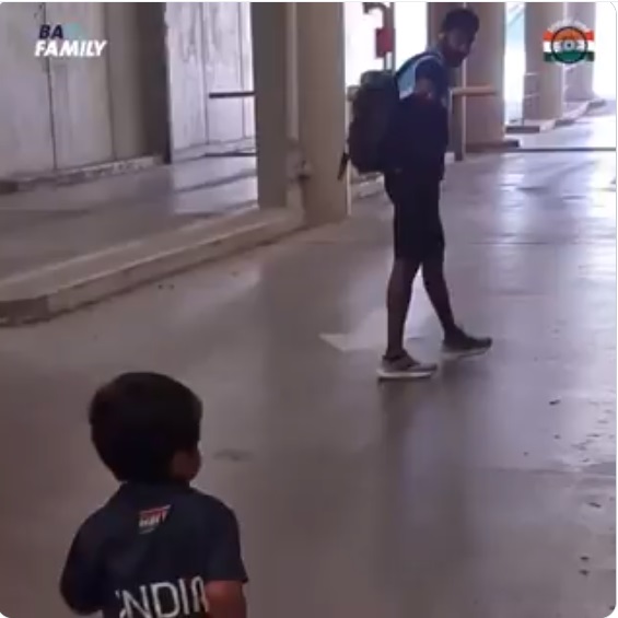Jasprit Bumrah’s Little Cute Fan Had A Great Moment As He Got To Meet His Hero - RVCJ Media