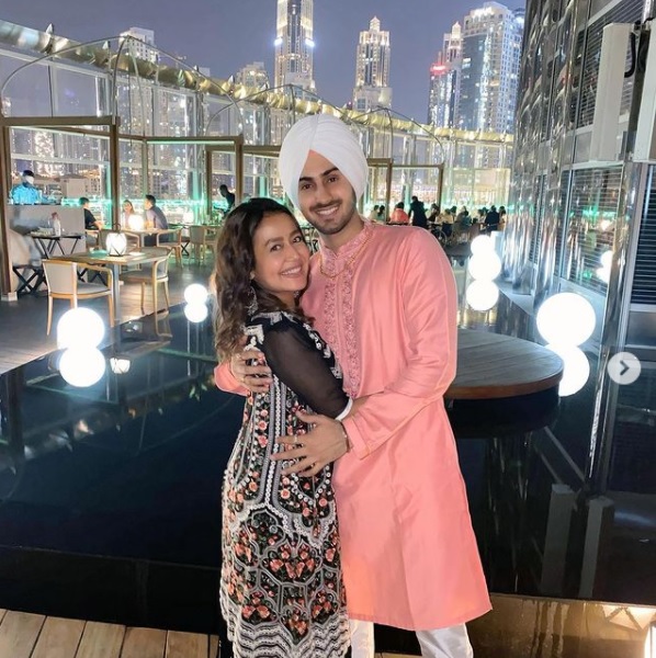 Neha Kakkar Faces Wrath Of Fans For Faking Pregnancy & Playing With