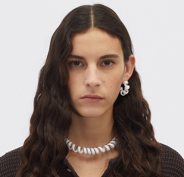 Luxury Fashion Brand Is Selling Telephone Cord Necklace & Rings For Rs 1 Lakh, Netizens Go WTF - RVCJ Media