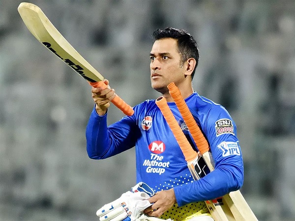 Dhoni Surprises Fans With His Monk Avatar, To Reveal The Reason Behind This Change Soon - RVCJ Media