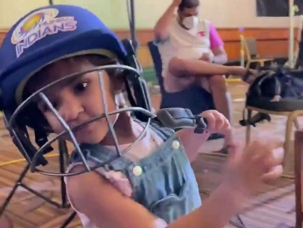 Rohit Sharma’s Little Daughter Shows How Her Father Hits A Six & It’s Too Cute To Miss RVCJ Media