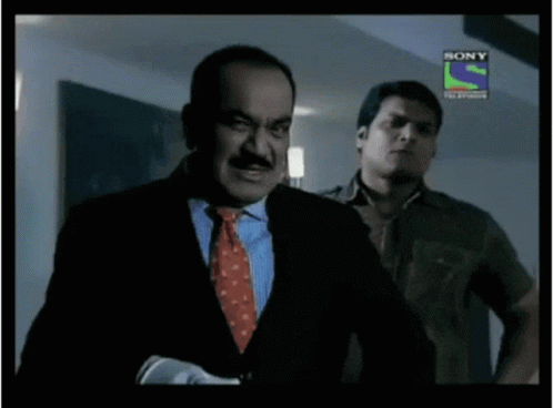 ACP Pradyuman Makes A Startling Revelation About Iconic “Kuch Toh Gadbad Hai Daya” Hand Gesture - RVCJ Media